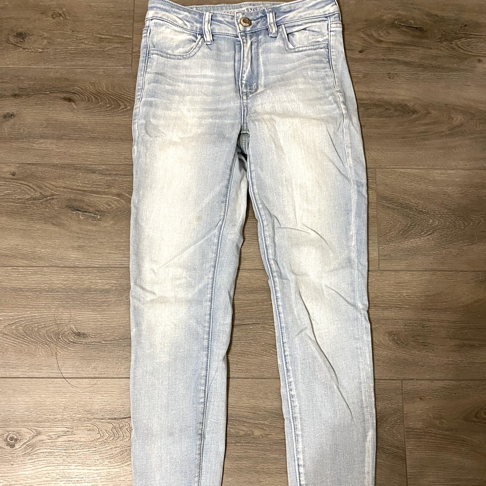 LIGHT WASH AE SKINNY JEAN | SIZE 4